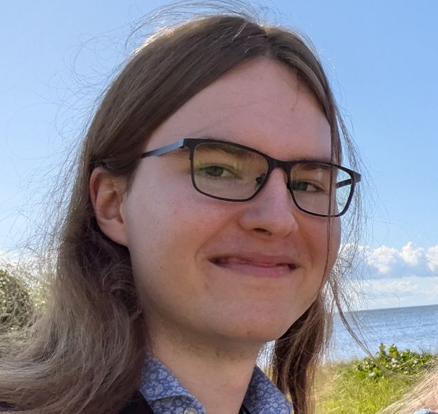 Profile photo showing me